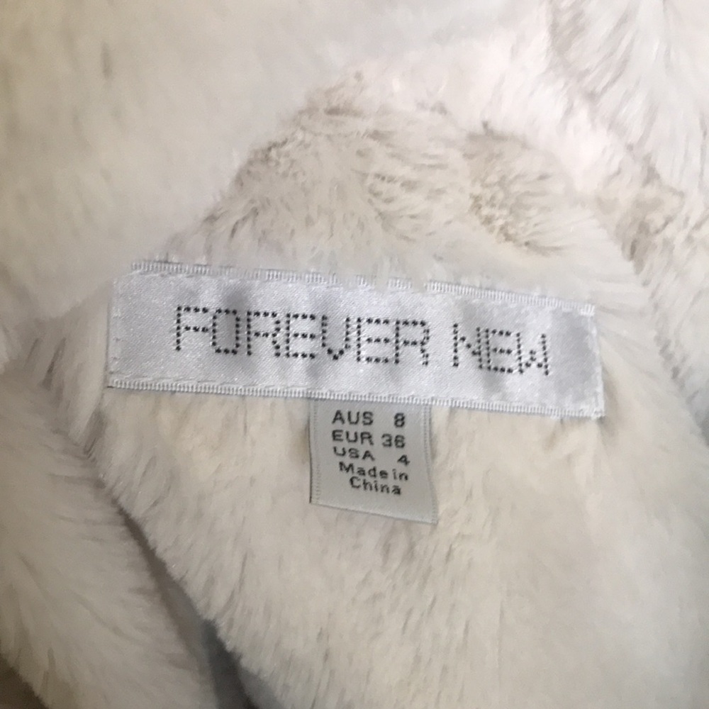 Cargo Coat - Picture 7 of 7